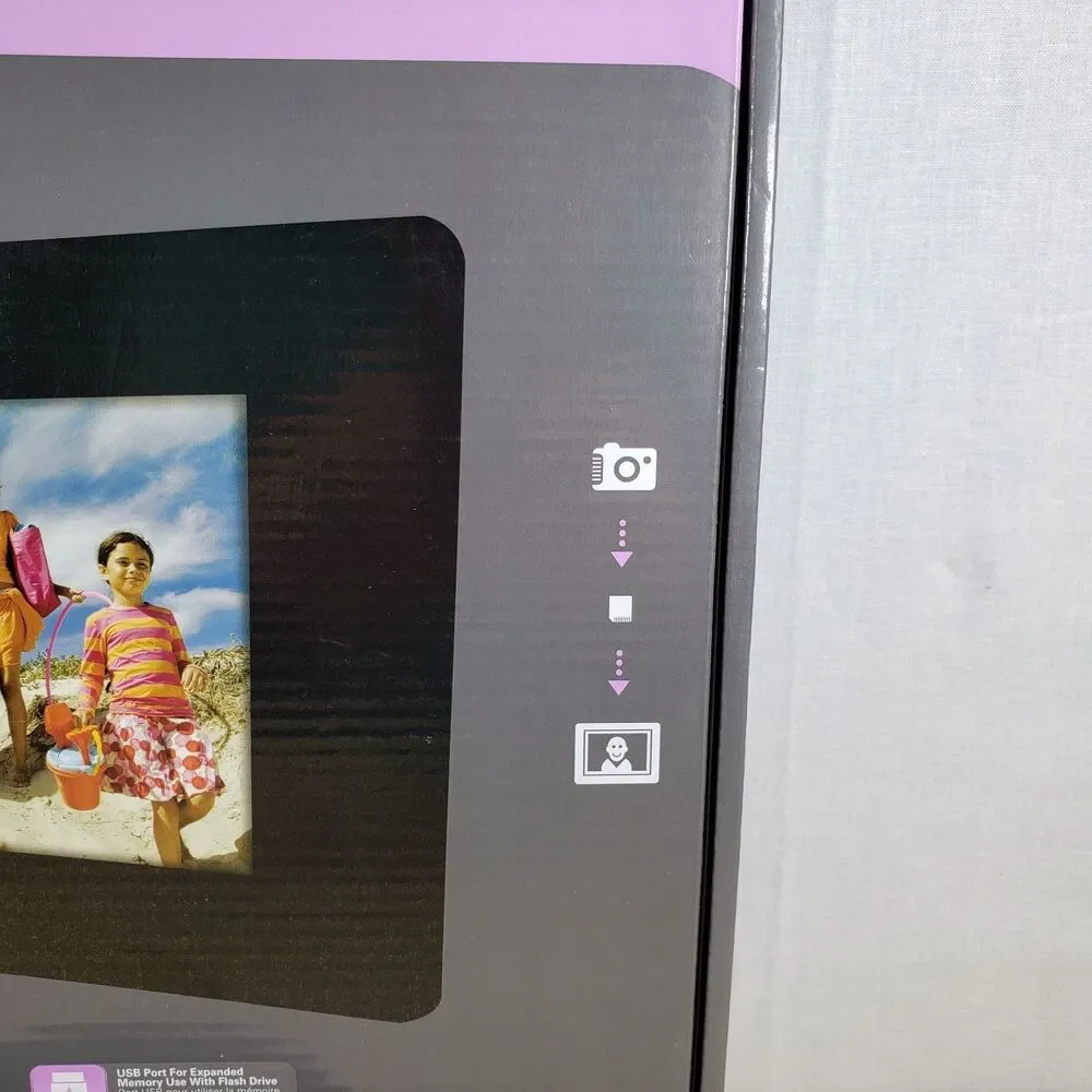 Polaroid Digital Picture Frame 8” Inch Electrical Plug In Black -New in Box